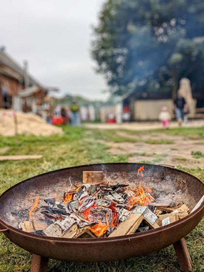 Ehemalige Bibliothek Apartment Fuer 2 Mit Kueche Kamin Netflix Parken Und Hofladen Steinhofel Zewnętrze zdjęcie