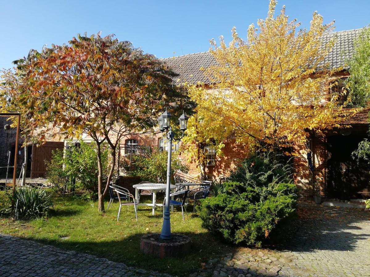 Ehemalige Bibliothek Apartment Fuer 2 Mit Kueche Kamin Netflix Parken Und Hofladen Steinhofel Zewnętrze zdjęcie